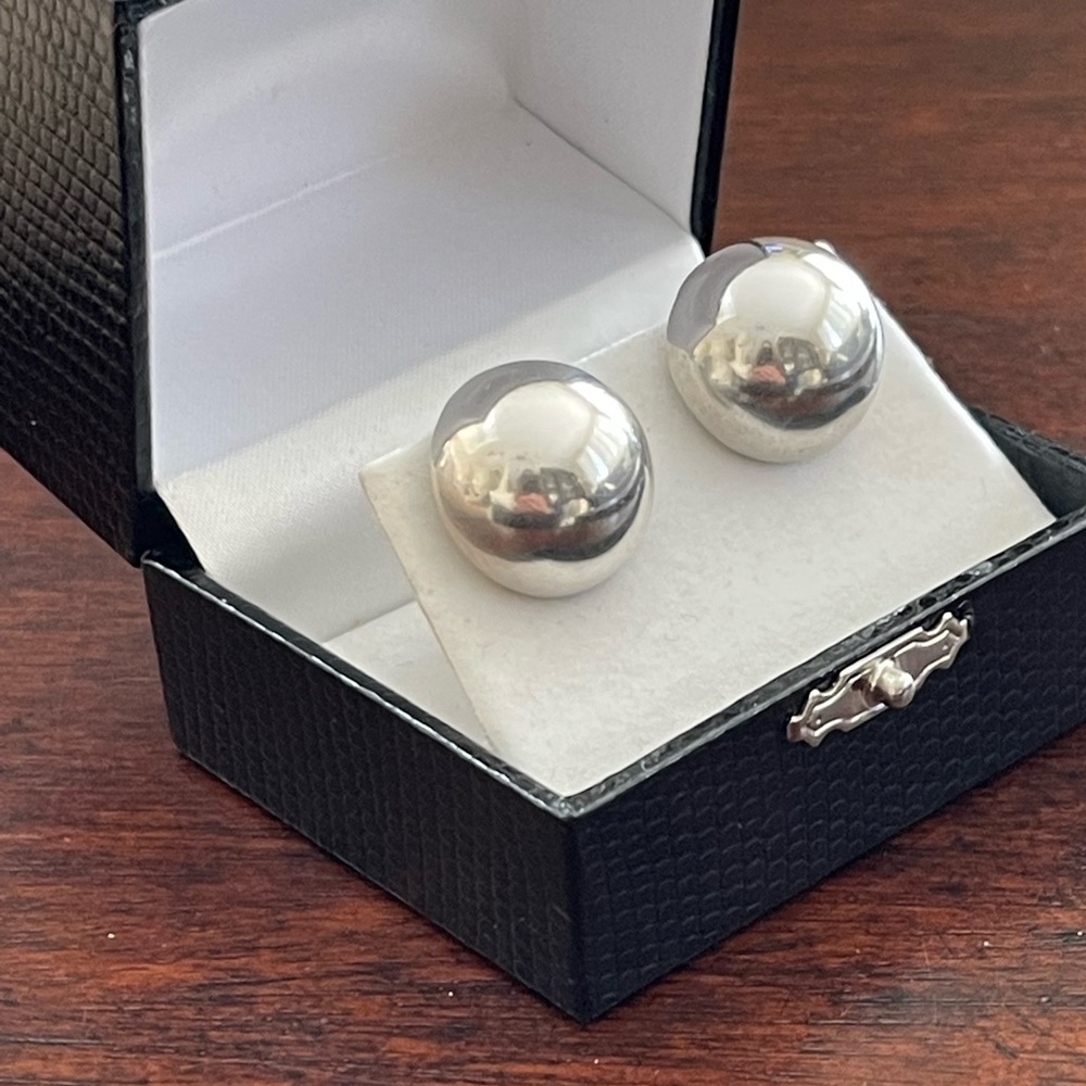 1950s Solid Sterling Silver Screw Back Earrings - image 1